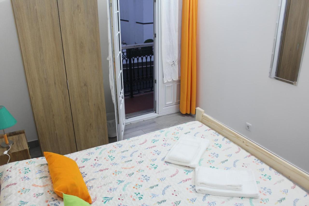 Vitorino De Nemesio Guesthouse Понта-Делгада Екстер'єр фото