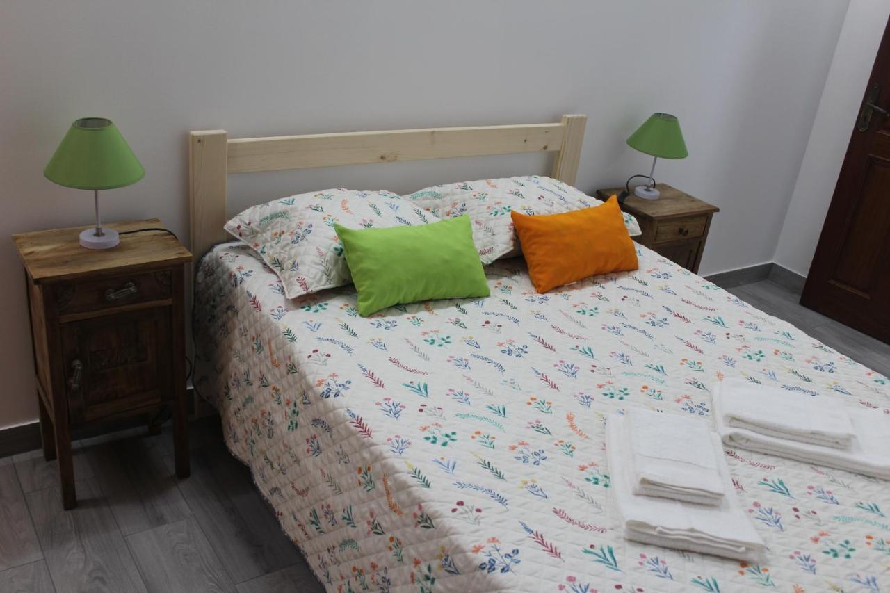 Vitorino De Nemesio Guesthouse Понта-Делгада Екстер'єр фото